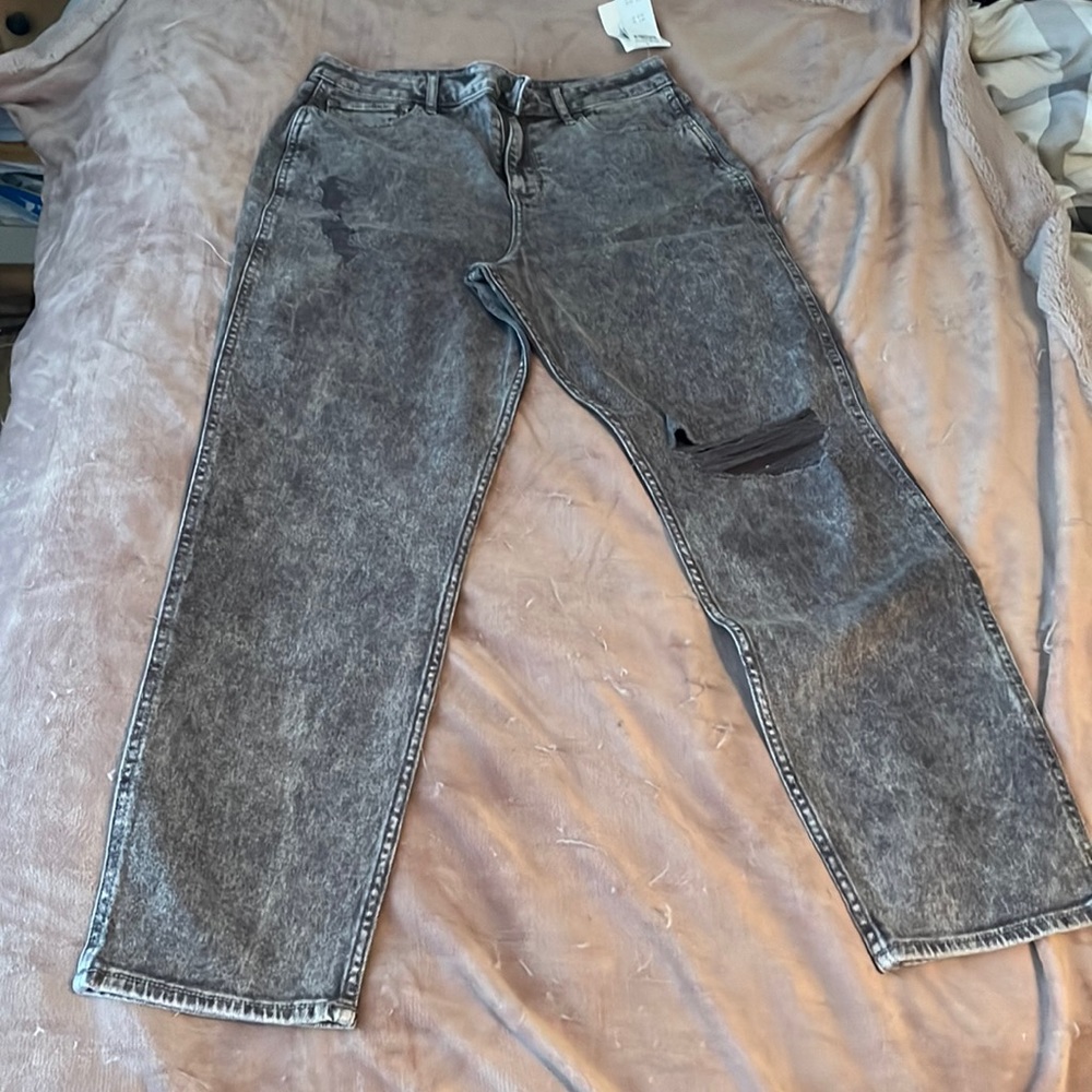 Ultra high rise mom jeans